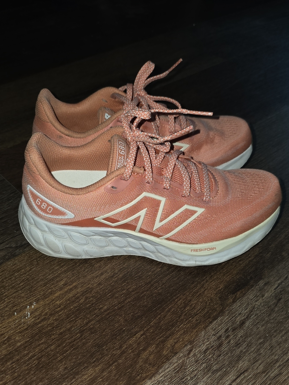 New Balance Women’s 680 Fresh Foam Running Shoes - Rose Tan with White